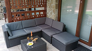 Apartament w Szczawnicy z basenem - położony jest w parku krajobrazowy 200m do wyciągu u podnóża najwyższej góry w Pieninach Wysokiej.